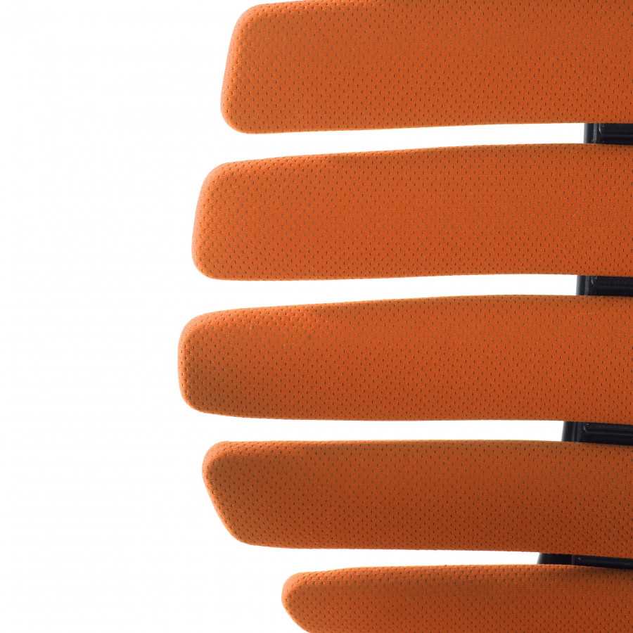 Silla de oficina Spine con reposacabezas naranja