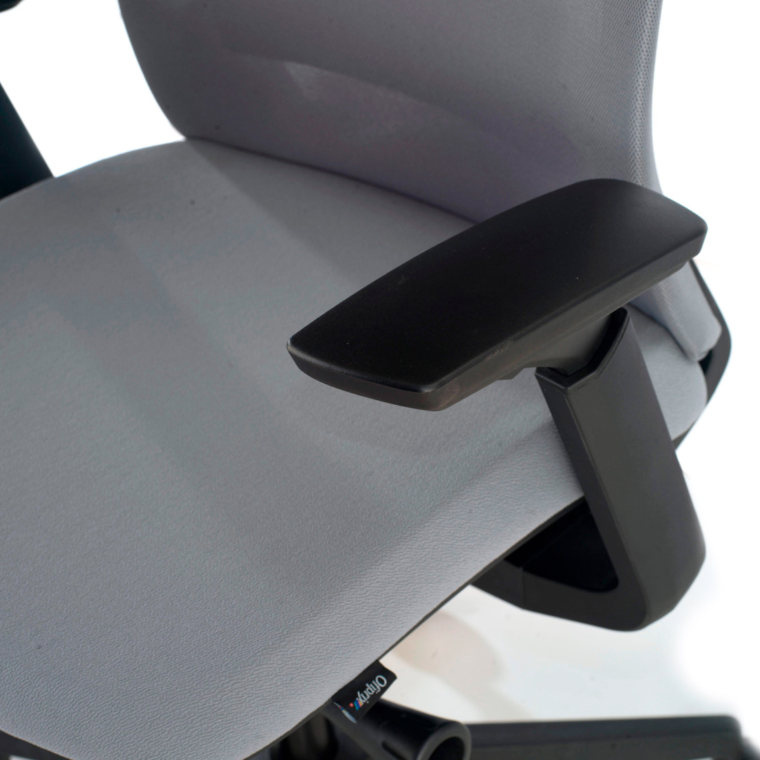 silla giratoria gris reflect estructura negra tela 9