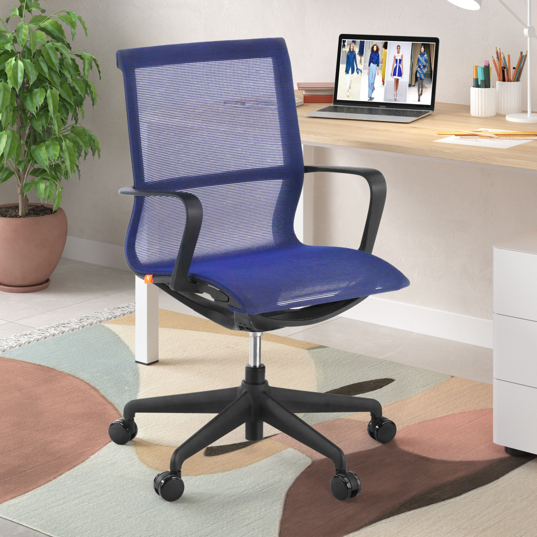 silla giratoria azul ice estructura blanca malla 2