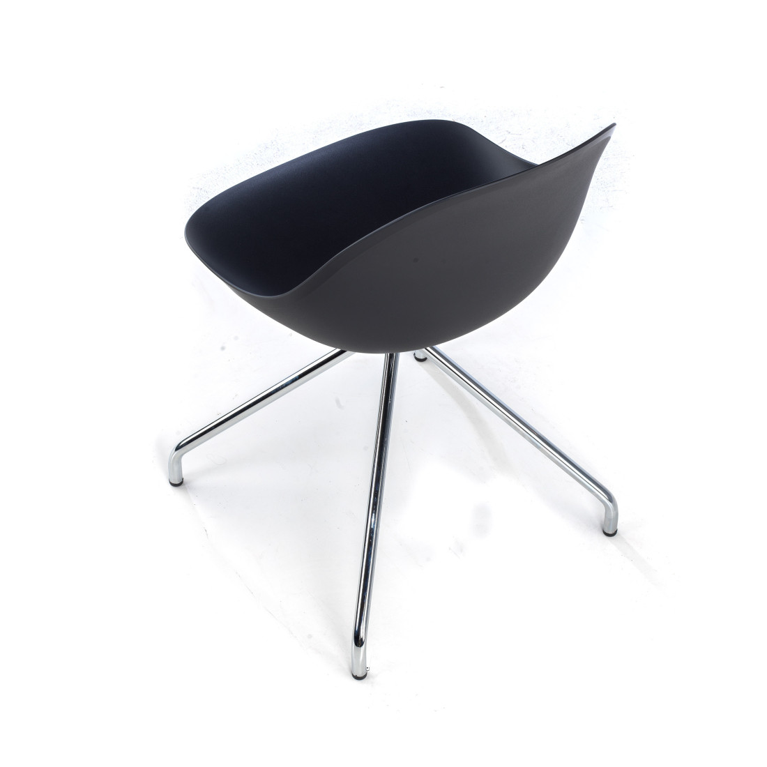 silla confidente negro flow base piramide plastico 7