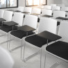 silla confidente negro lotus con pala de escritura tapizada tela 2
