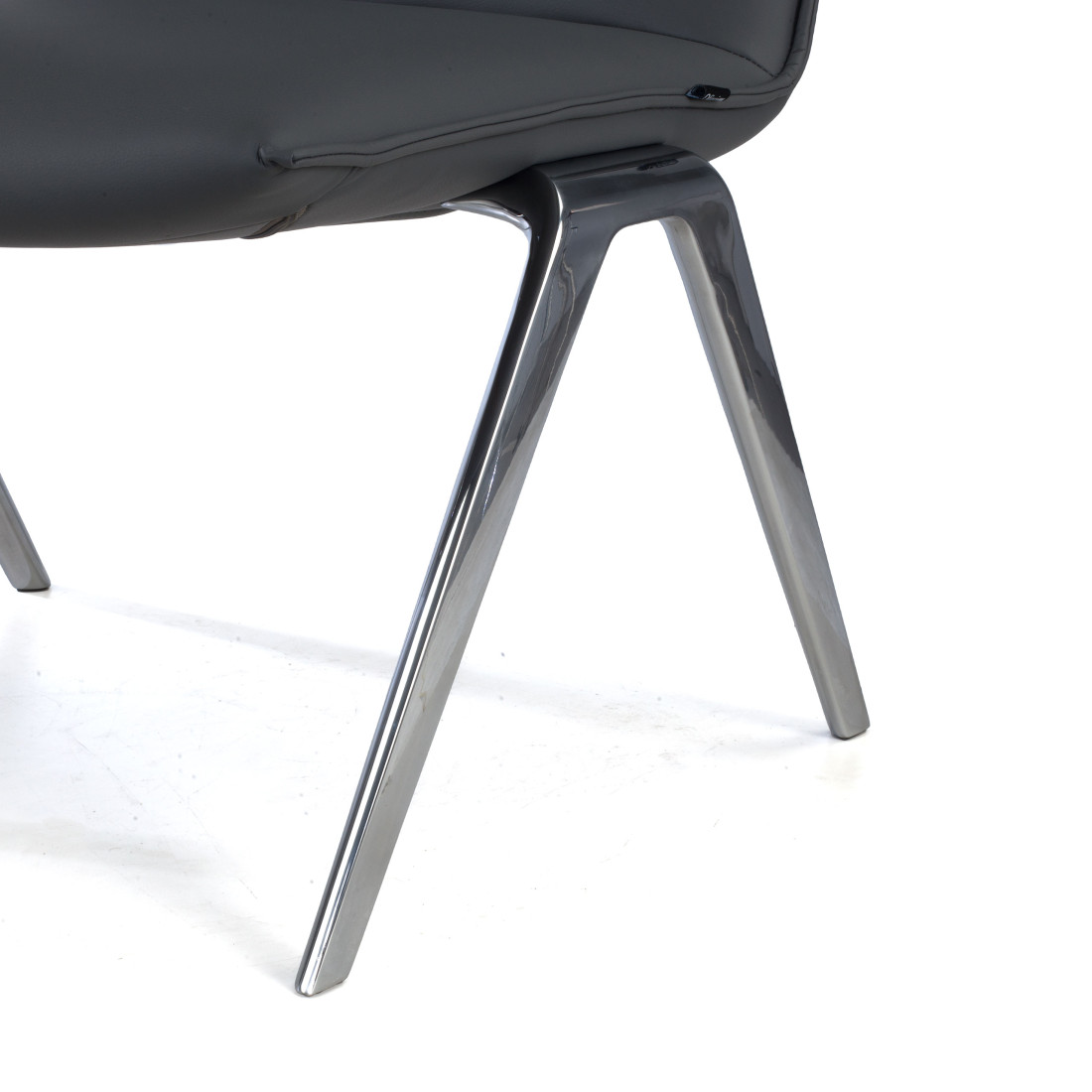 sillon para sala de espera gris cardiff piel sintetica 8