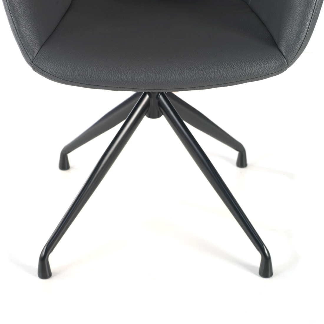 silla confidente gris anne base piramide piel sintetica 7