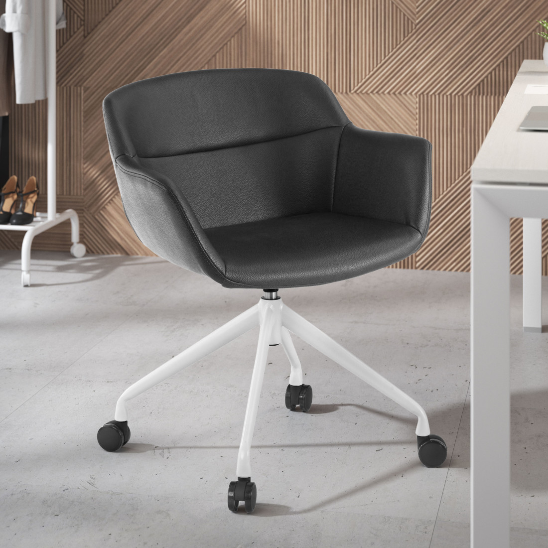 silla confidente negro anne con ruedas piel sintetica 2