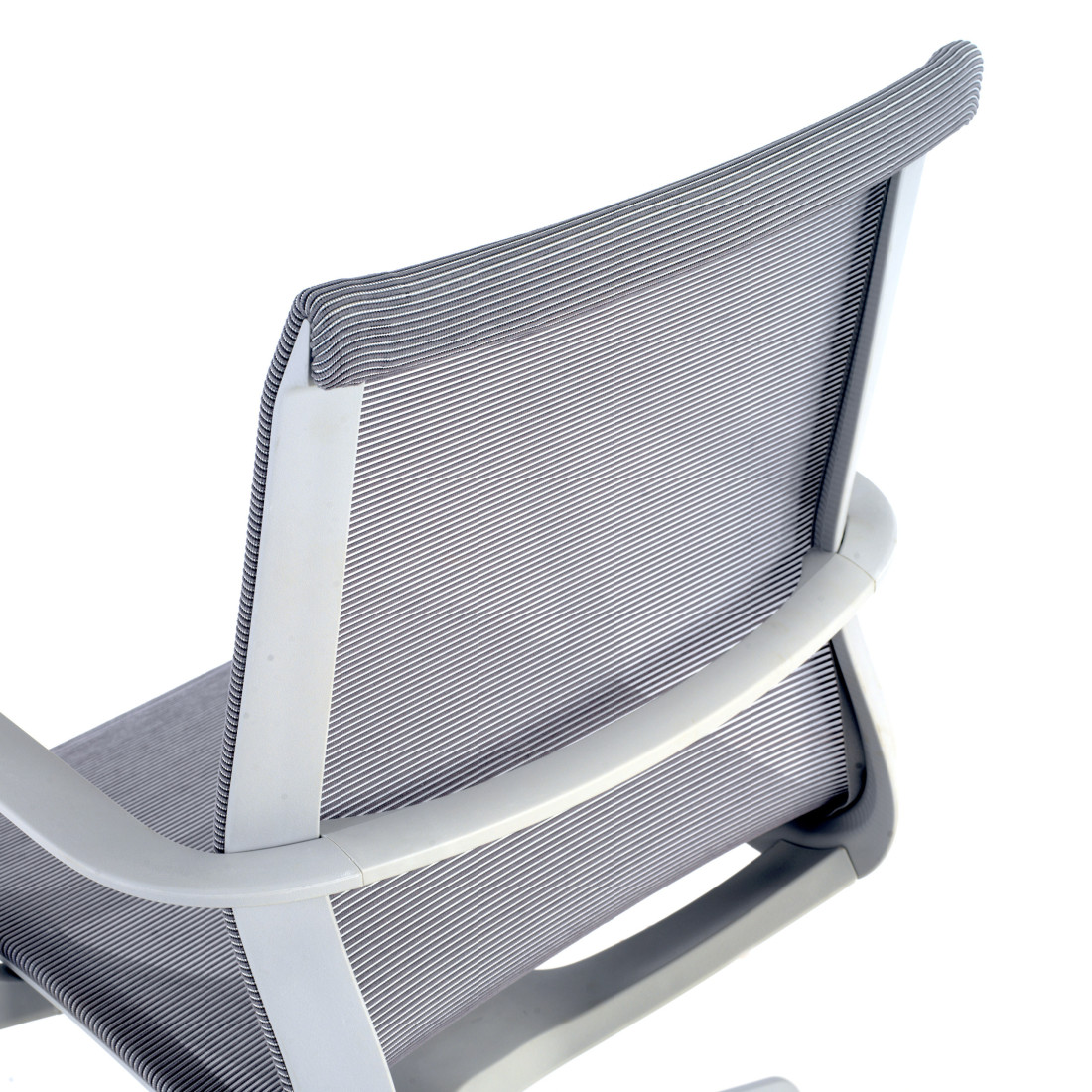 silla giratoria gris ice estructura negra malla 5