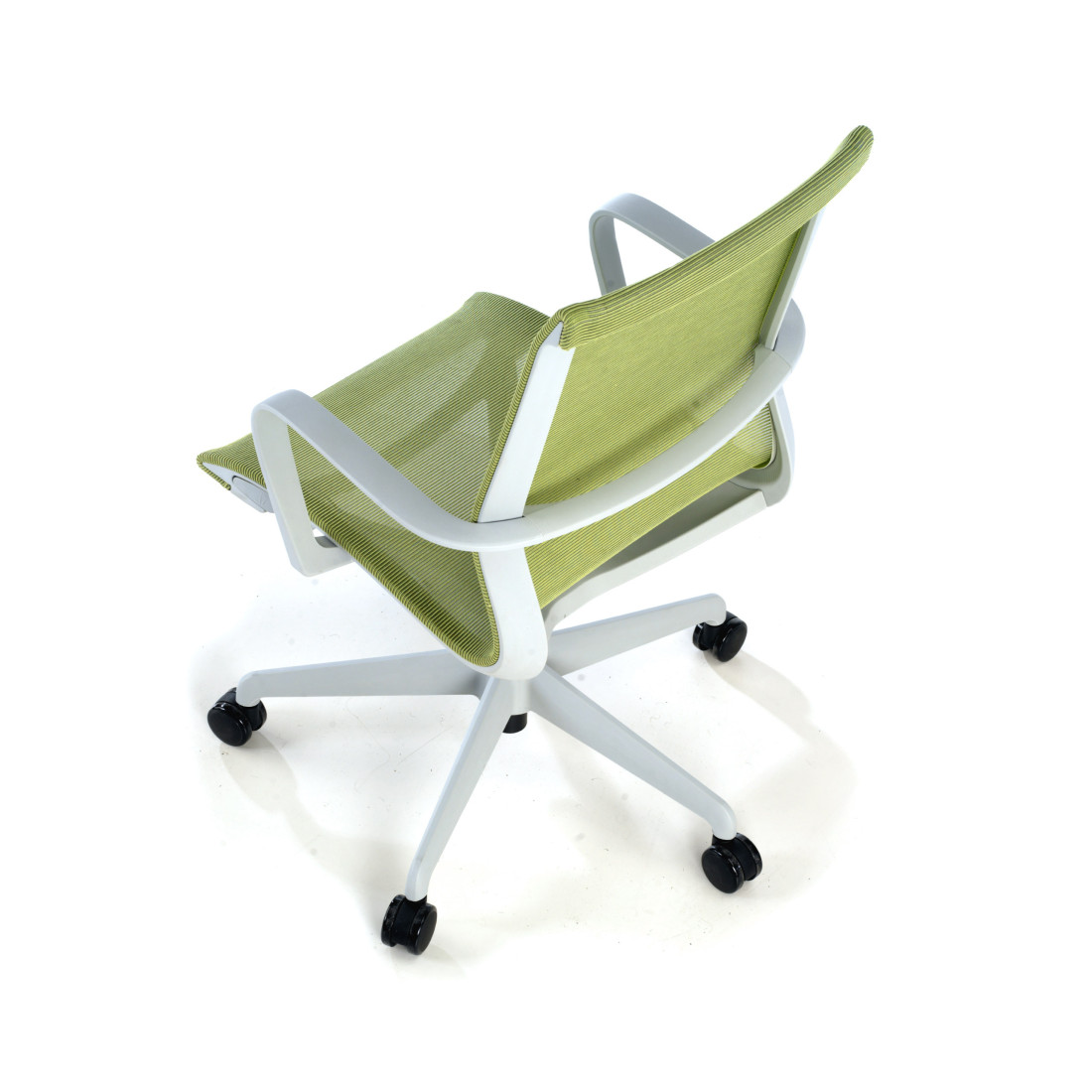 silla giratoria verde ice estructura negra malla 6