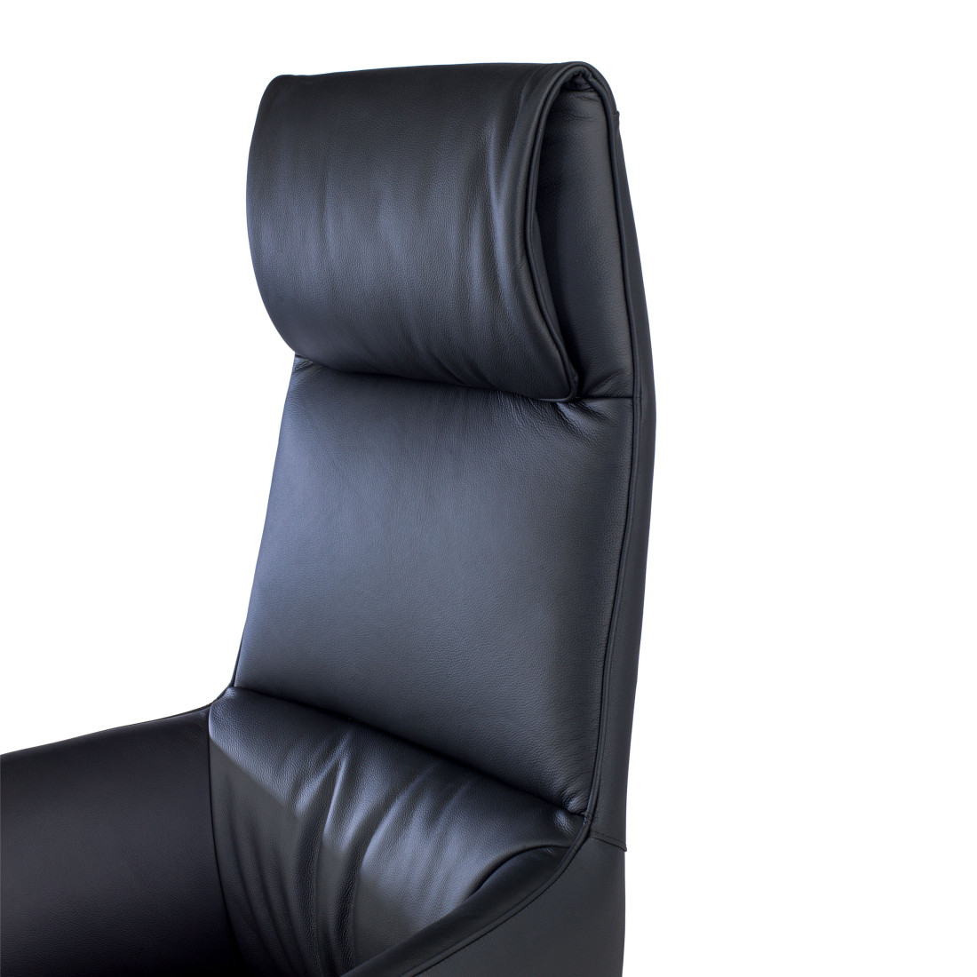 sillon de oficina negro president piel natural la piel natural sigue siendo el material mas apreciado por sus multiples ventajas los sillones tapizados en piel natural son mas suaves y flexibles al tacto y su olor es muy caracteristico el cuero natural es muy resistente siempre que se 9
