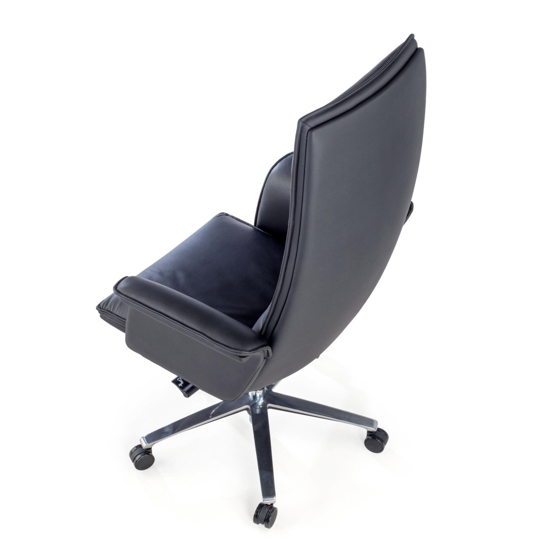 sillon de oficina negro copenhague piel natural la piel natural sigue siendo el material mas apreciado por sus multiples ventajas los sillones tapizados en piel natural son mas suaves y flexibles al tacto y su olor es muy caracteristico el cuero natural es muy resistente siempre que se 10