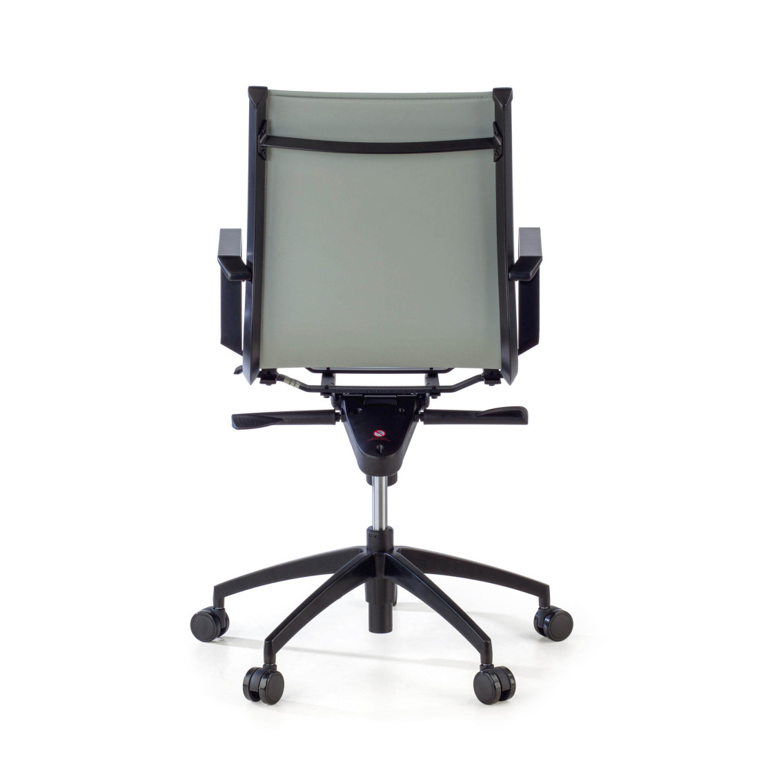 sillon de oficina gris croma estructura negra ecopiel piel sintetica 7