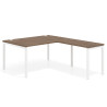 Mesa de dirección en L Kube fondo 100 con ala ancha, estructura blanca