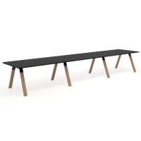 Mesa de oficina progresiva UvePro triple, fondo 100cm, estructura negra, patas de madera - BOCAMINA, 360x100