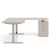 Mesa de Escritorio en L Task, fondo 80cm, estructura aluminio con ala pedestal, frontales de melamina